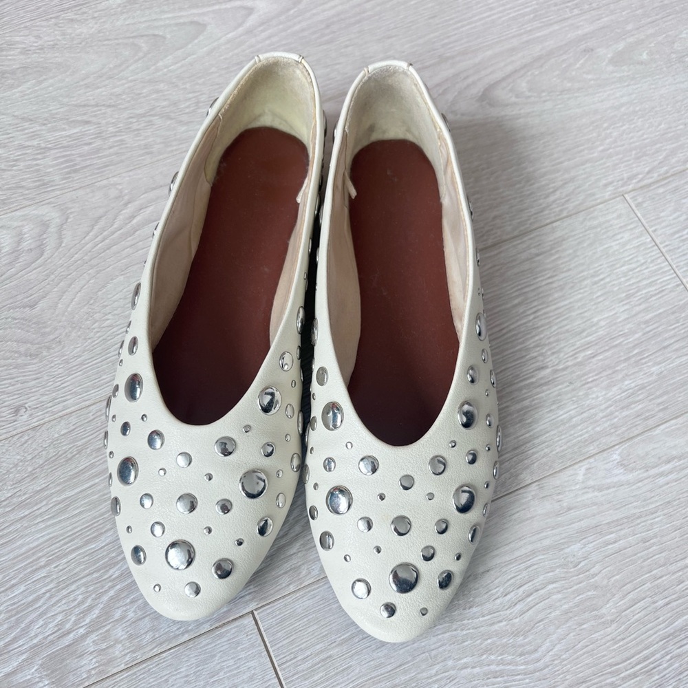 Zara Studded Ivory Ballet Flats – EU 36 / US Women’s 6
